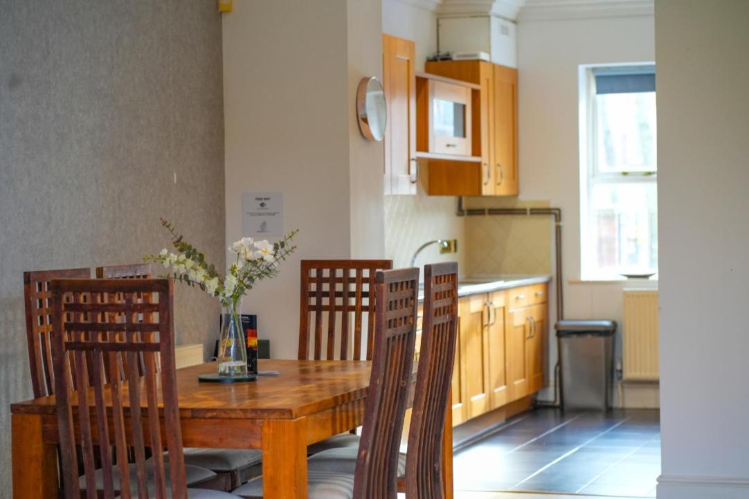 Redbourne Holiday Home Boston Room photo